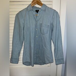 J Crew Chambray Button Up Shirt Petite